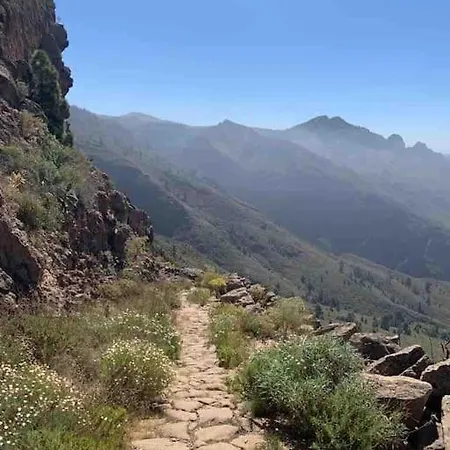 En Adeje Sur Nyaraló *